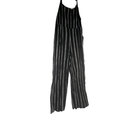 Urban Rebel Romper Size Medium - Picture 1 of 3